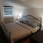 Penelope Apartment